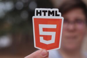 Read more about the article 5 Reasons HTML5 is Chosen for Global Mobile Games